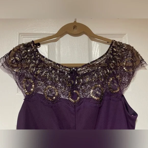 Xscape Brand Size 12 Plum Color Long Gown - Picture 9 of 13